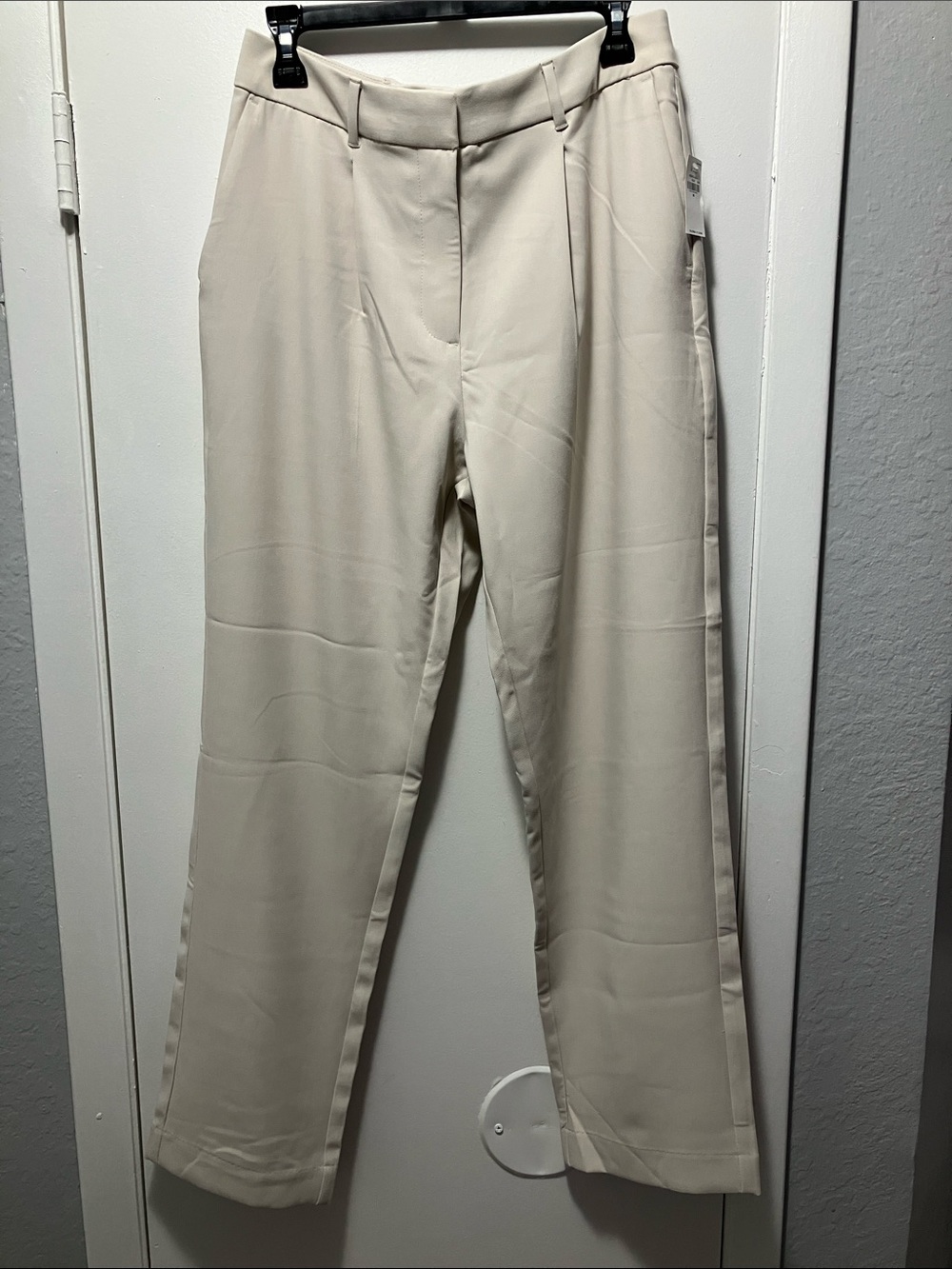 Old Navy Cream Straight-Leg Trousers